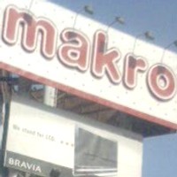 Makro Memaksa Menitipkan Laptop 