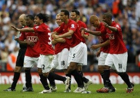 Menanti MU Menyandingi Liverpool