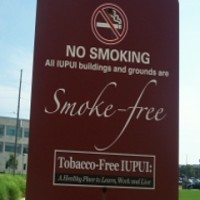 Merokok yang Kian Tak Populer