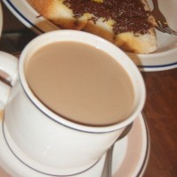 Slurppp... Nikmatnya Kopi Jadoel!