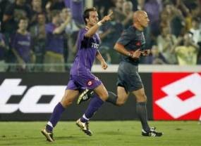 Fiorentina Menang di Leg Pertama
