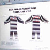 Dana Pembuatan Baju Koruptor Digalang di Warung Phoenam