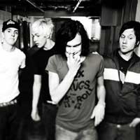 Konser The Used Penuh Atraksi