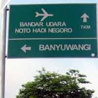 Penulisan Nama Bupati Jember Pertama di Bandara Beda Lagi