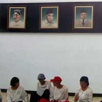 Pendopo Jember Tanpa Foto Bupati Jember Pertama