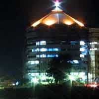 Gaya Baru Agustusan ala Mahasiswa,  Cium Tanah