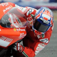Stoner-Rossi Tukar Posisi