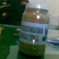 Pollycarpus Ahli Membuat Minuman Jahe Instan