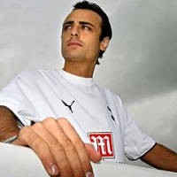Berbatov Dicadangkan karena Isu ke MU?