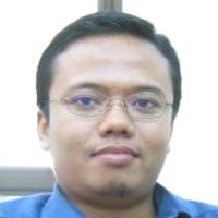 Hati-hati Jalan Berlubang di Jl MH Thamrin 