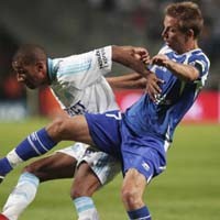 Marseille Pesta Gol, Lyon Nihil