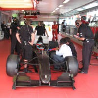 Mobil A1GP Lolos Uji Kecelakaan FIA