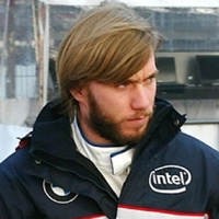 Pembalap Pelajari Trek Valencia