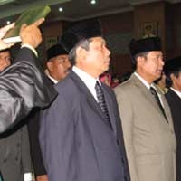 Walikota Lantik 365 Pejabat & Pegawai, Wawali Menghilang