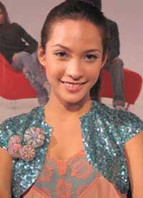 Rachel Maryam: Politik dan Seni Peran Tidak Berbeda Jauh