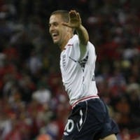 Joe Cole Selamatkan Muka Inggris