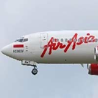 Delay Hampir 3 Jam, Calon Penumpang AirAsia Emosional