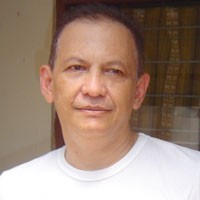 Ke Jakarta, Roy Marten Dikawal 5 Polisi