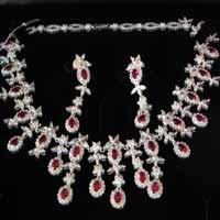 Swarovski Keluarkan Berlian Mirip Karang Laut