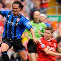 Liverpool & Spurs Masih Imbang