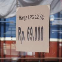 Di Pasaran Harga Elpiji 12 Kg Rp 75 Ribu 