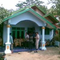 Puluhan Keluarga dan Tetangga Sambut Kepulangan Dede