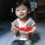 Aathira Zuhriya Wijayanti, 2,7 Tahun; Perempuan; f