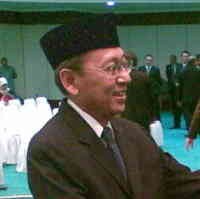 Boediono Janji Perbaiki Terus Citra BI