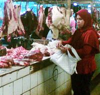 Daging Ayam & Sapi Mulai Naik