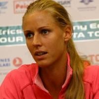 Dementieva Masih Nyangkut di Beijing