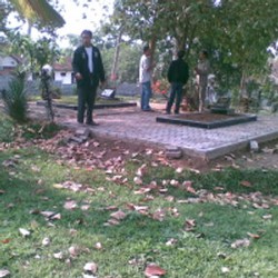 Garis Lakukan Kritik Sosial Politik Terhadap Pemerintah