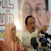 Anwar Diambil Sumpahnya Sebagai Anggota Parlemen Malaysia