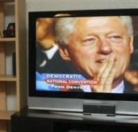 Ikuti Istri, Bill Clinton Akan Berpidato Dukung Obama 