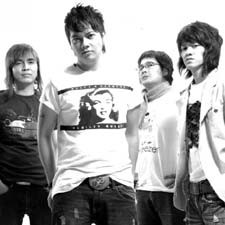 Nggak Fresh, Band Romeo Jadi Bonus
