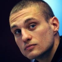 Vidic Bantah Tak Betah