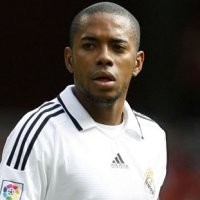Jumat, Robinho Gabung Chelsea
