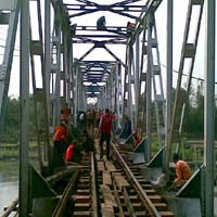 Jalur Selatan Kereta Api Kini Bebas Hambatan