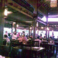 Wapo, Pacaran Hingga Reuni Keluarga