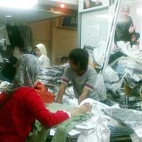 Pedagang Busana Muslim Mendulang Untung