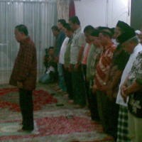 Ultah Setengah Abad, Din Gandeng Akbar Tarawih Bareng