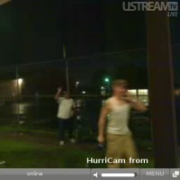 Pantau Badai Gustav via Webcam