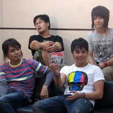 Bonus Lebih Bangga Jualan di Indonesia