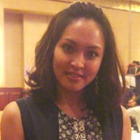 Angelina Sondakh Jadi Mualaf Bukan Karena Adjie 