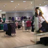 Butik Dorothy Perkins Hadir di Jakarta