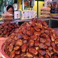 Cegah Lemas & Malas dengan Berbuka Kurma