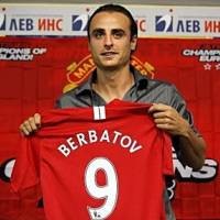 Bukan karena Uang Berbatov Hengkang