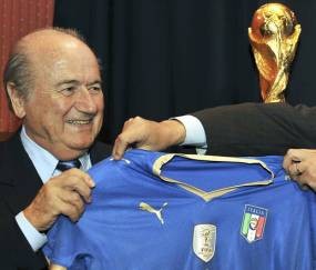 Badge Piala Dunia Bikin Buffon Bangga