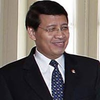 Menlu Koordinasi dengan Depdiknas Bahas Guru Bantu di Malaysia