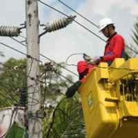 PLN Cari Utang Valas dan Rupiah