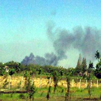 Asap Hitam Kebakaran PT Sekar Laut Terlihat Hingga Surabaya